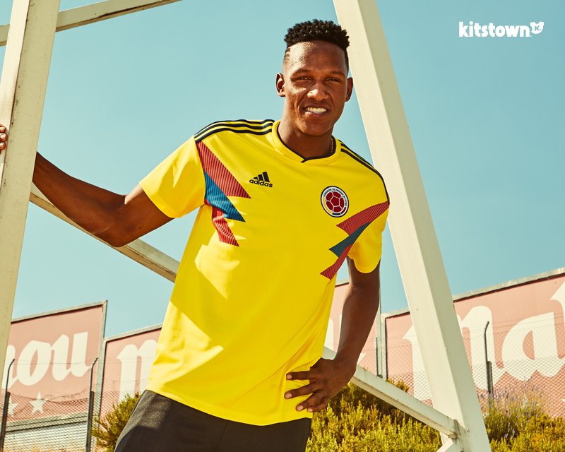 哥伦比亚国家队2018世界杯主场球衣 © kitstown.com 球衫堂