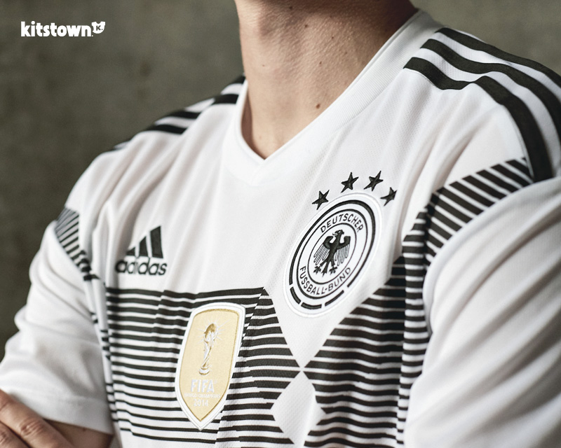 德国国家队2018世界杯主场球衣 © kitstown.com 球衫堂