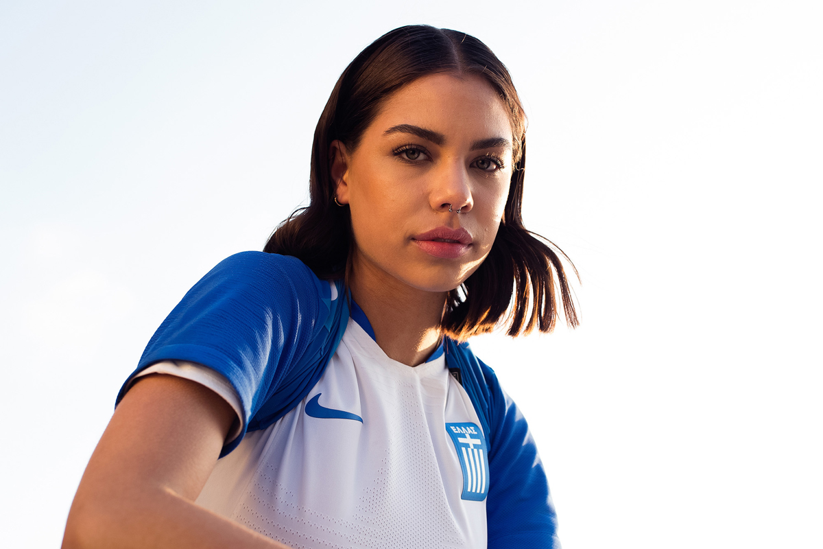 希腊国家队2018赛季主客场球衣 © kitstown.com 球衫堂