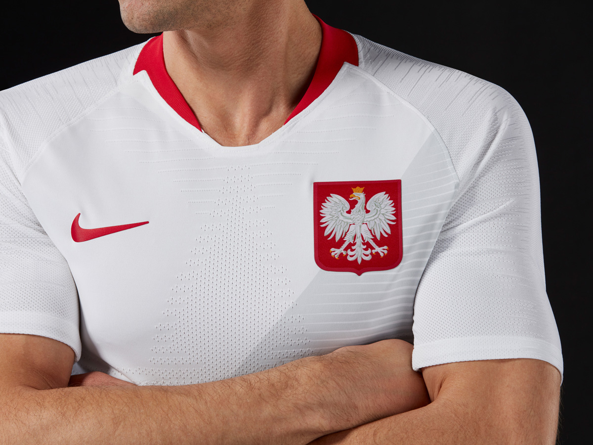 波兰国家队2018世界杯主客场球衣 © kitstown.com 球衫堂