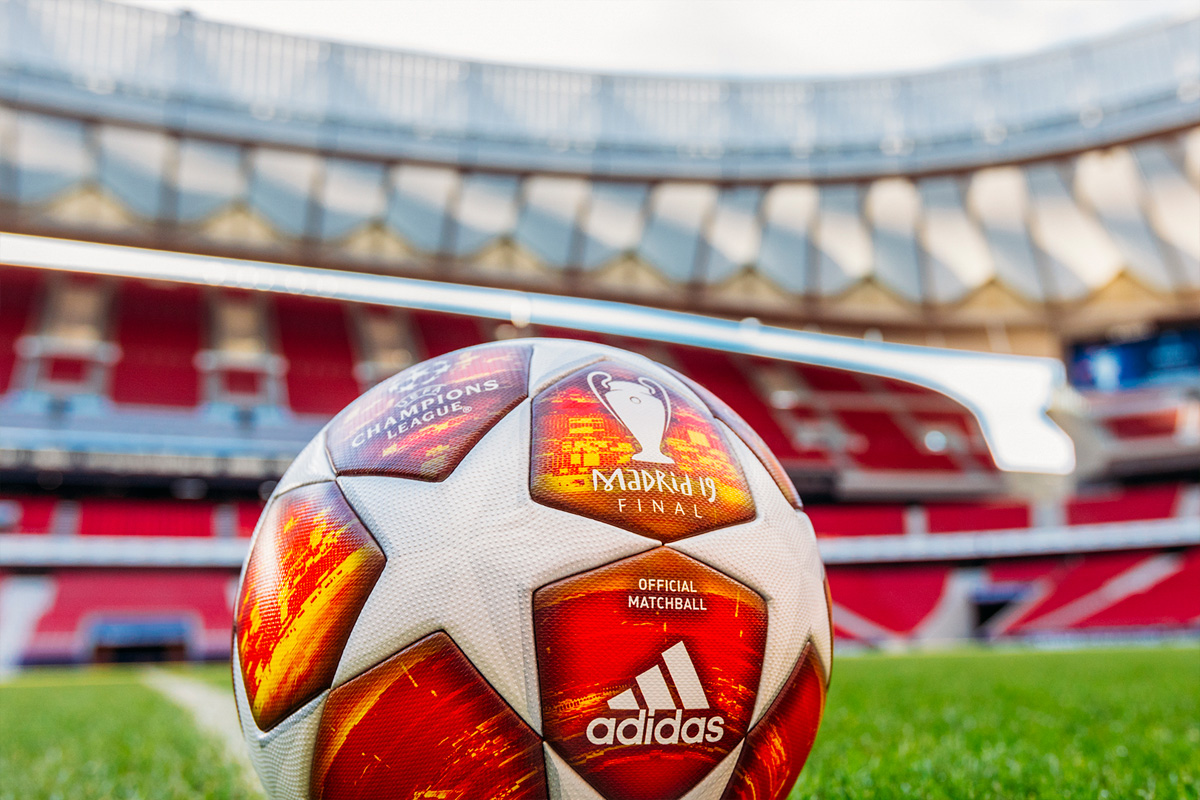 马德里决战19—2018-19欧冠联赛淘汰赛阶段官方比赛用球 © 球衫堂 kitstown