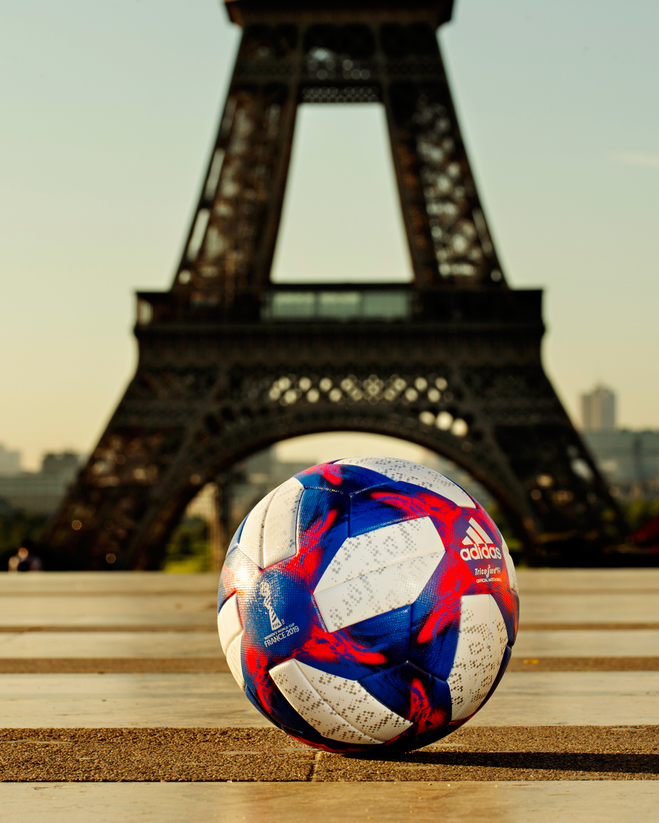 Tricolore 19—2019年FIFA女足世界杯淘汰赛阶段官方比赛用球 © 球衫堂 kitstown
