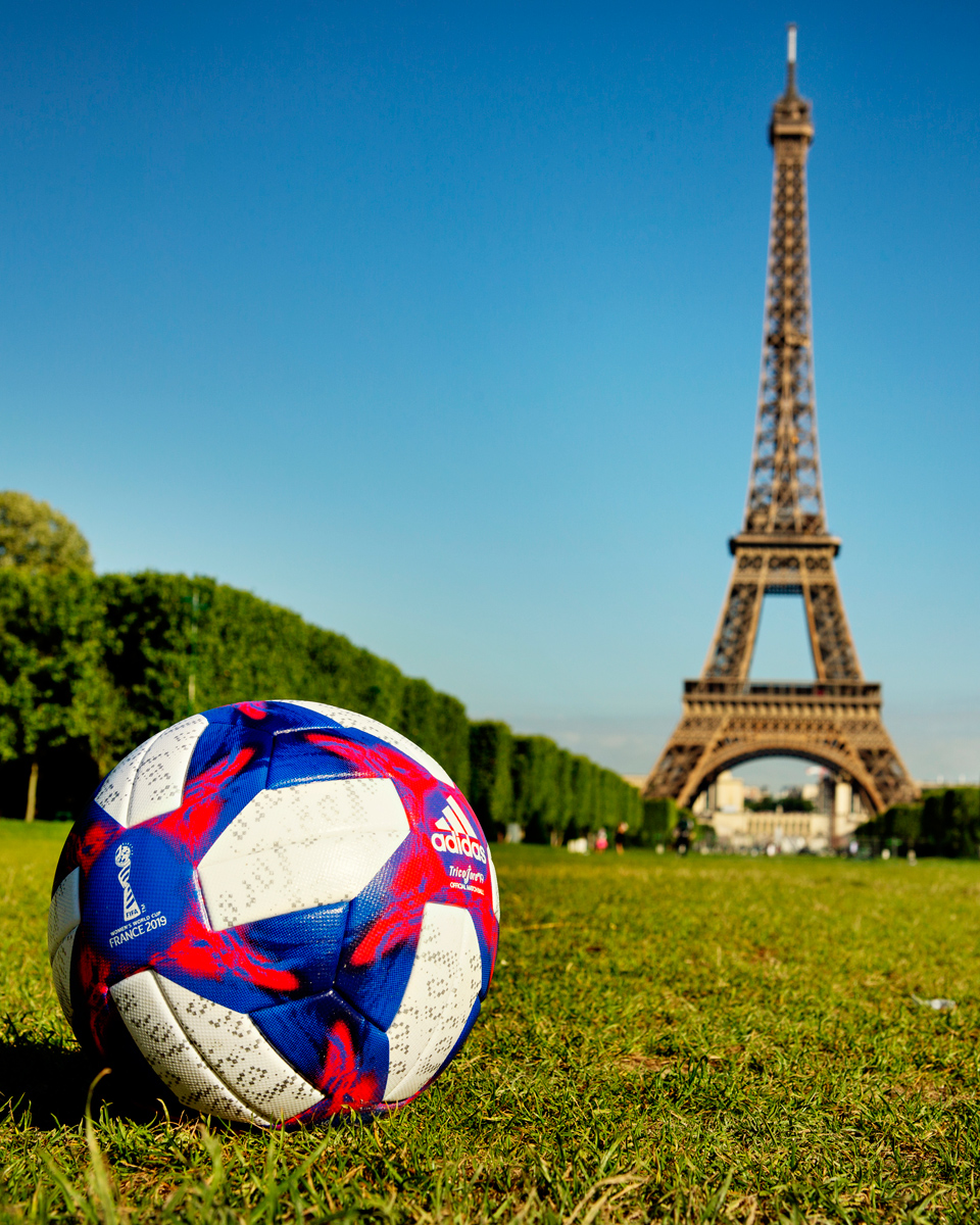 Tricolore 19—2019年FIFA女足世界杯淘汰赛阶段官方比赛用球 © 球衫堂 kitstown