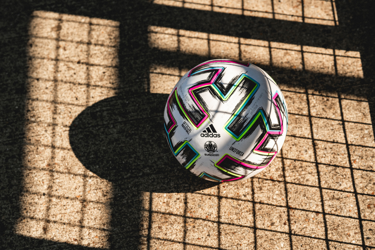 Uniforia — 2020年欧洲杯官方比赛用球球衫堂 kitstown