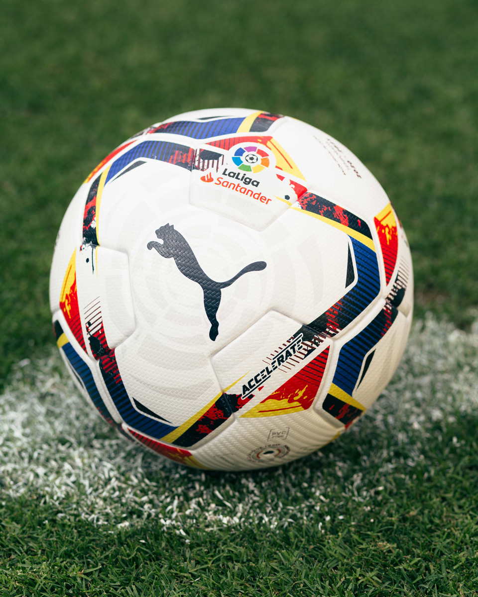 西甲和西乙联赛 2020-21 赛季官方比赛用球 © 球衫堂 kitstown