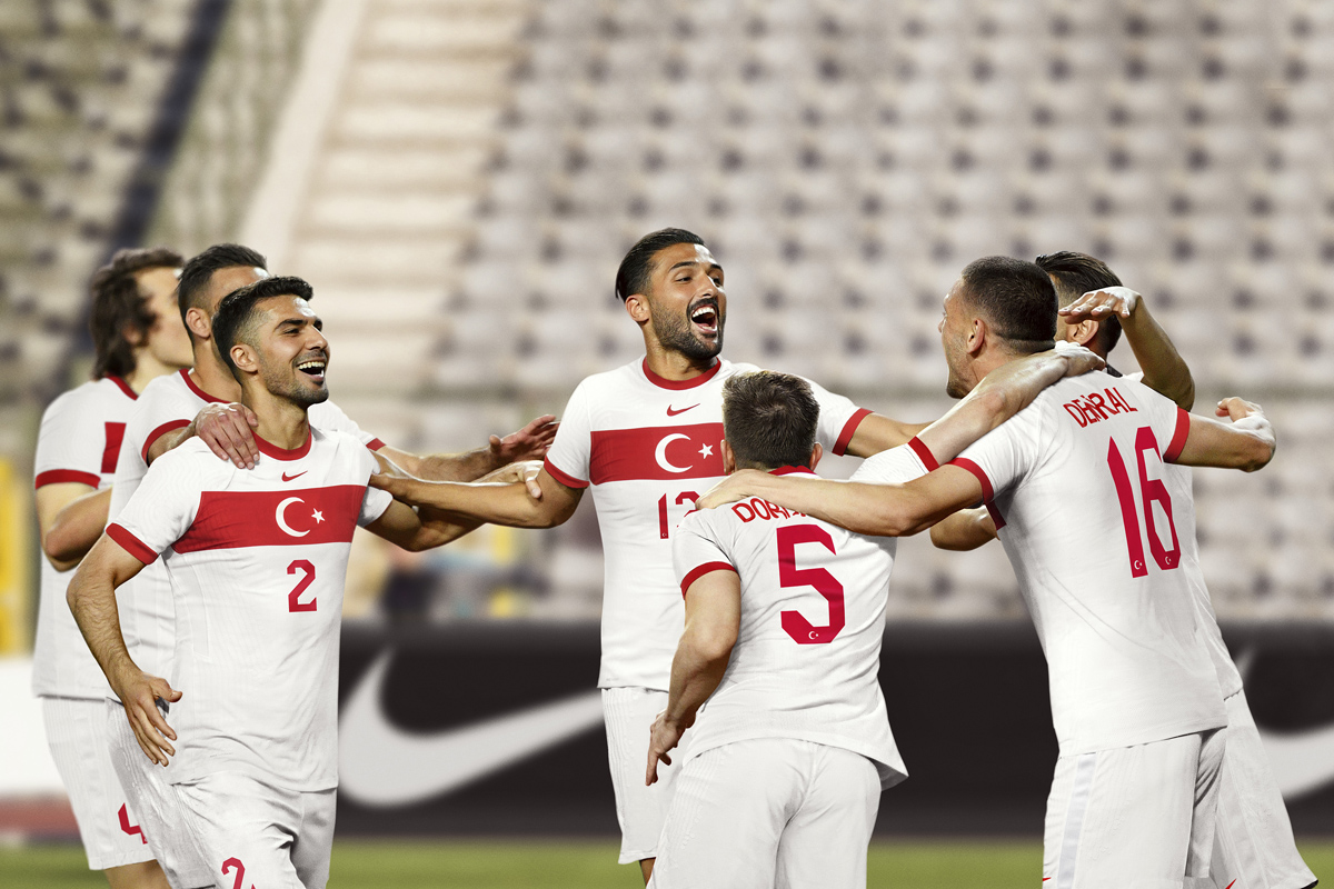 土耳其国家队 2020-21 赛季主客场球衣 © 球衫堂 kitstown