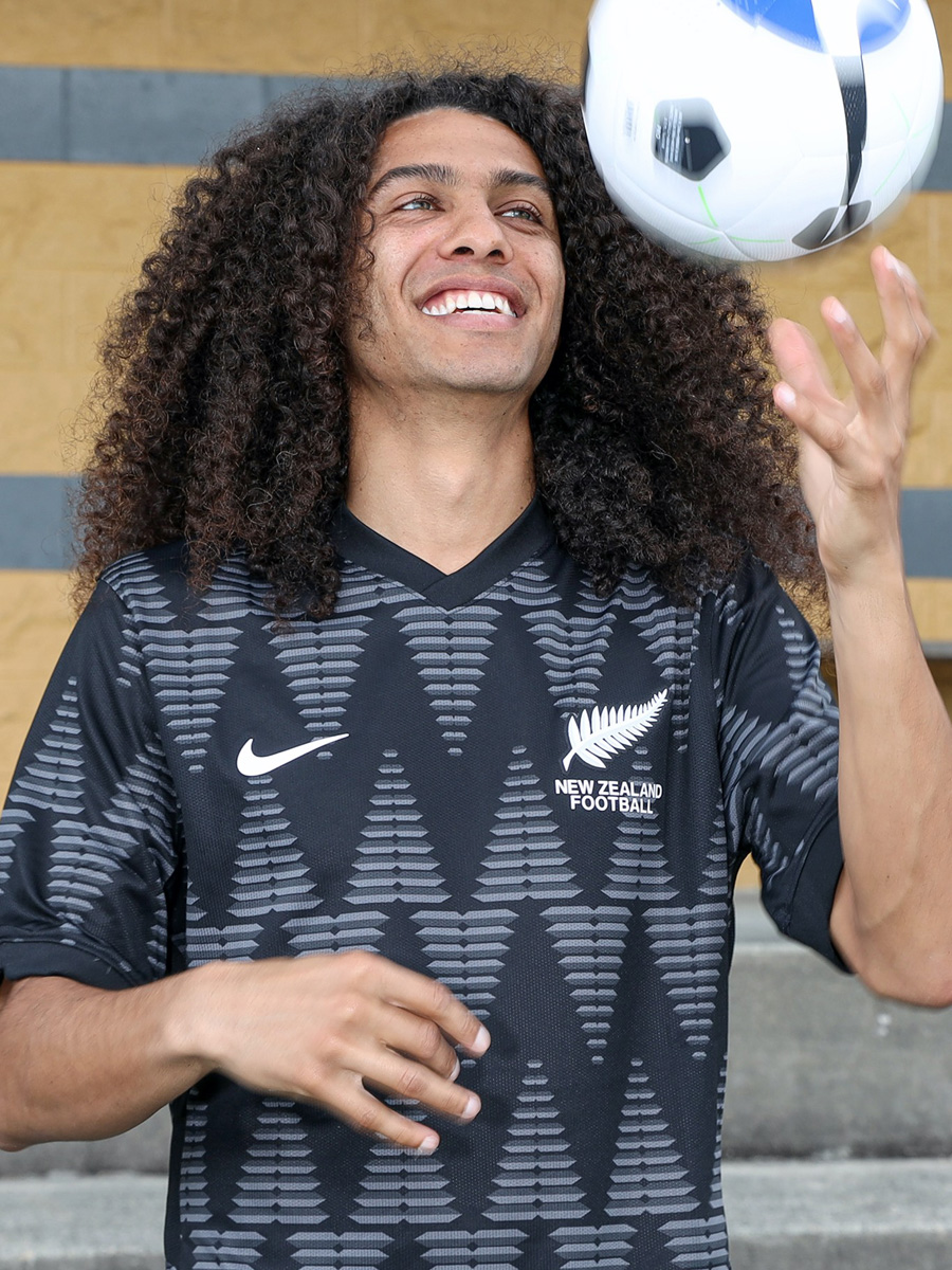 新西兰国家队 2020-21 赛季主客场球衣 © 球衫堂 kitstown