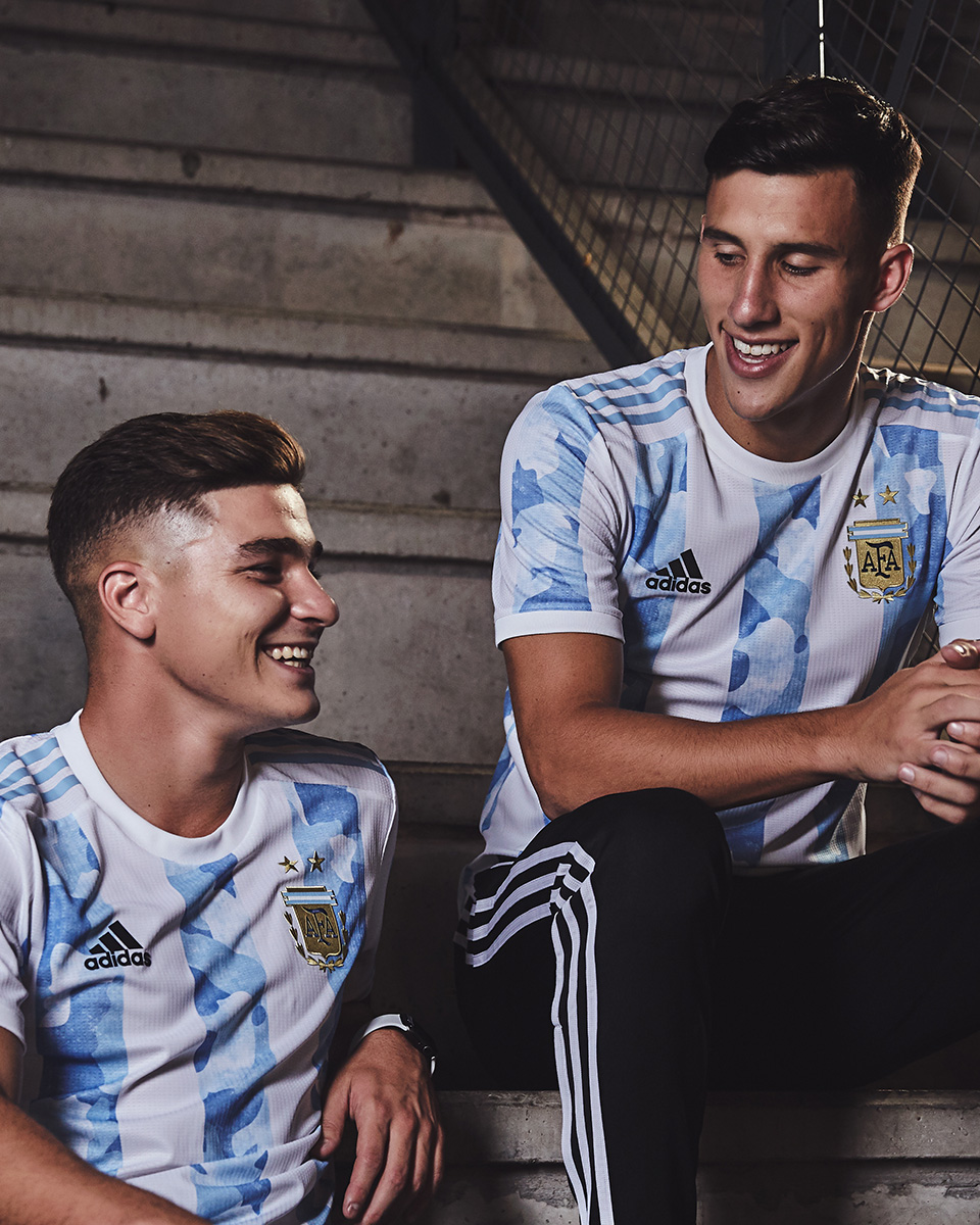 阿根廷国家队 2021 赛季主场球衣 © 球衫堂 kitstown