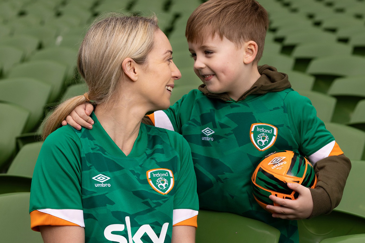 爱尔兰国家队 2022-23 赛季主场球衣 © 球衫堂 kitstown