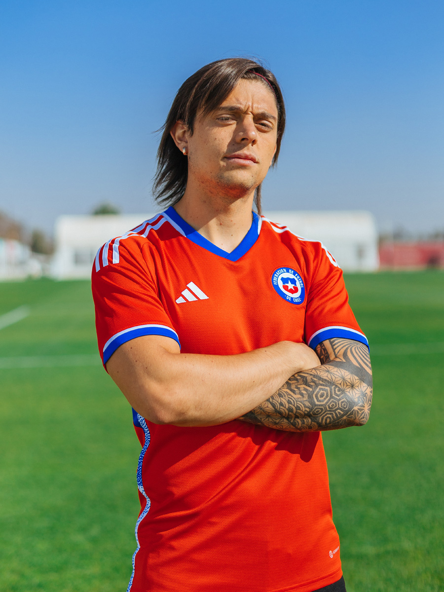 智利国家队 2022-23 赛季主场球衣 © 球衫堂 kitstown