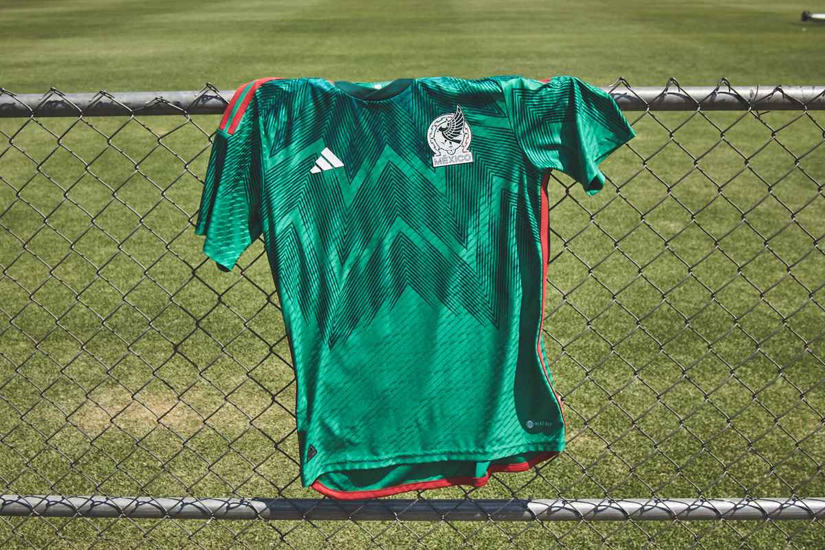 墨西哥国家队 2022 世界杯主场球衣 © 球衫堂 kitstown