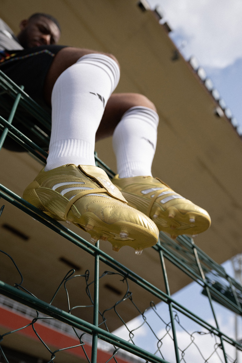 阿迪达斯发布 PREDATOR ABSOLUTE 世界杯限量版足球鞋 © 球衫堂 kitstown