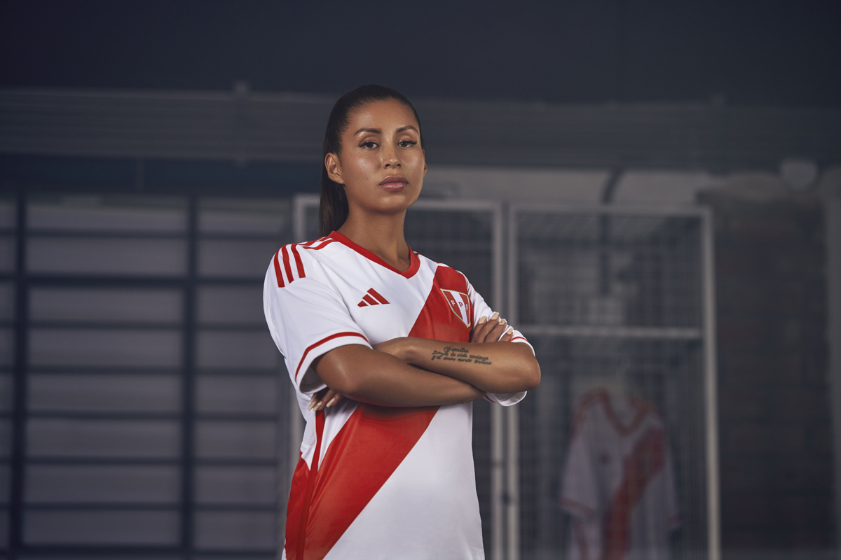 秘鲁国家队 2023 赛季主客场球衣 © 球衫堂 kitstown