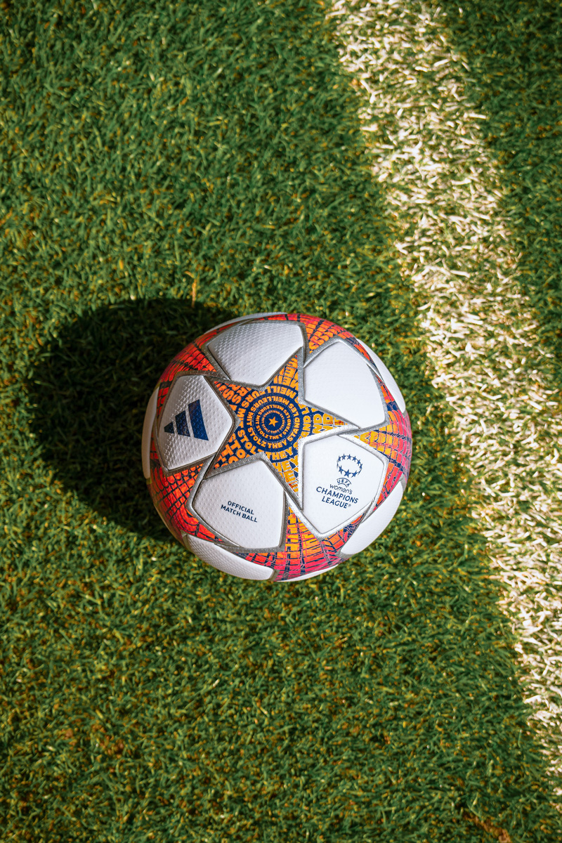2023-24 赛季男女足欧冠联赛小组赛官方比赛用球 © 球衫堂 kitstown