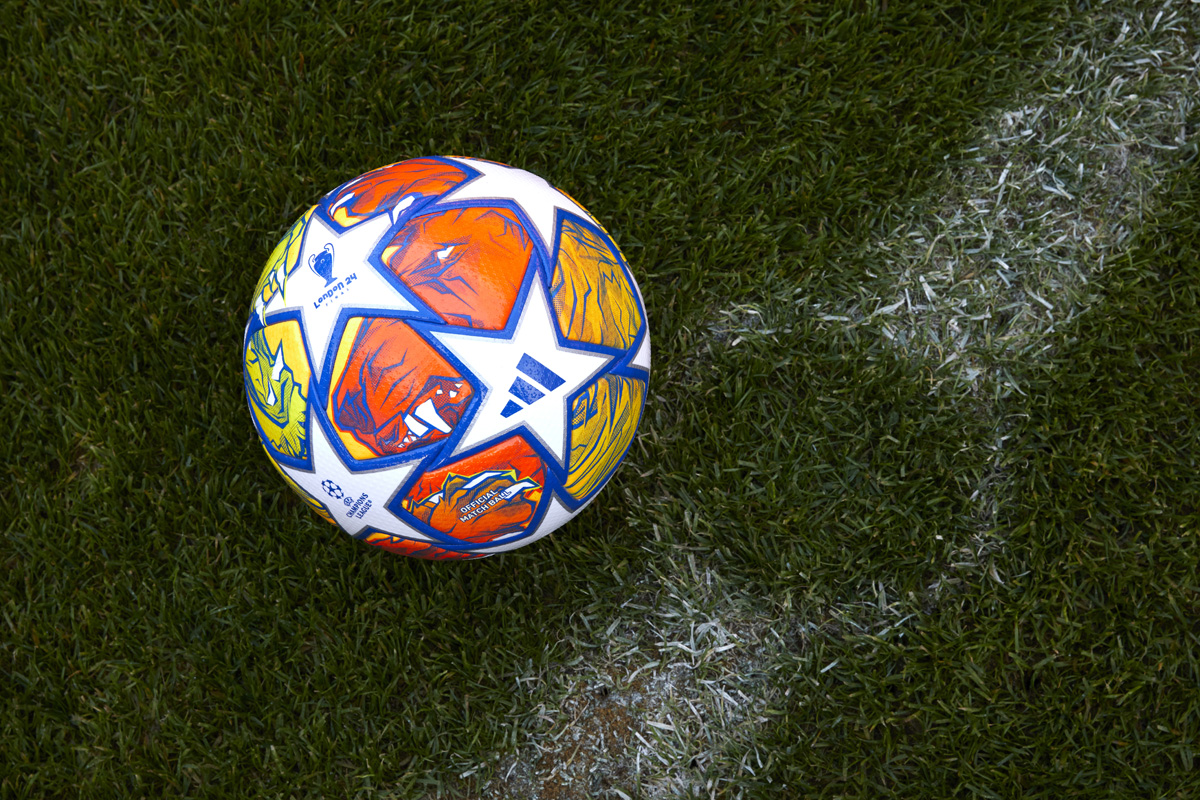 UCL Pro Ball London — 2023-24 赛季欧足联冠军联赛淘汰赛阶段官方比赛用球 © 球衫堂 kitstown