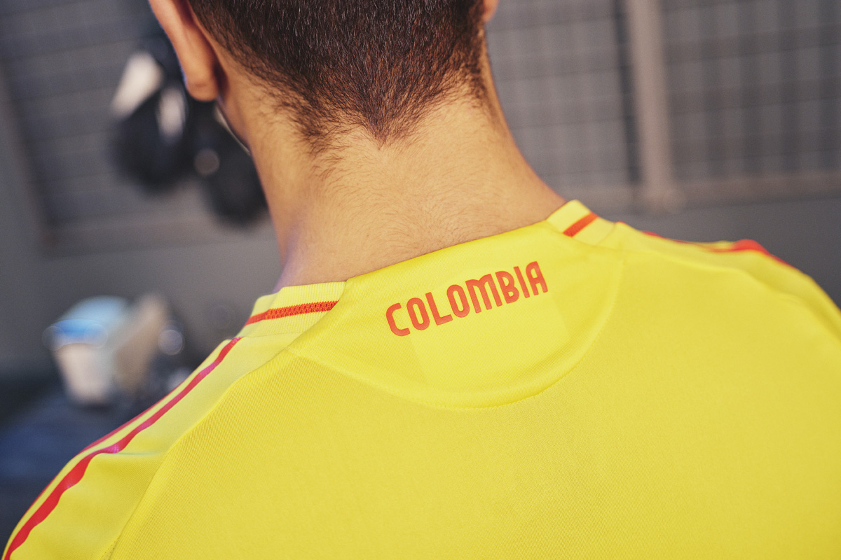 哥伦比亚国家队 2024 美洲杯主客场球衣 © 球衫堂 kitstown