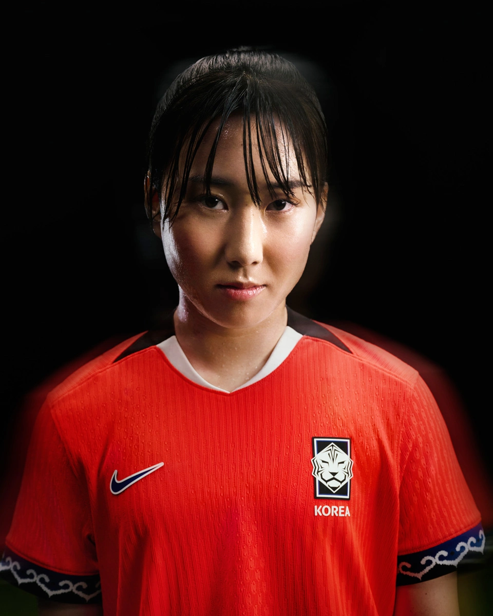 韩国女足国家队 2025-26 赛季主客场球衣 © 球衫堂 kitstown