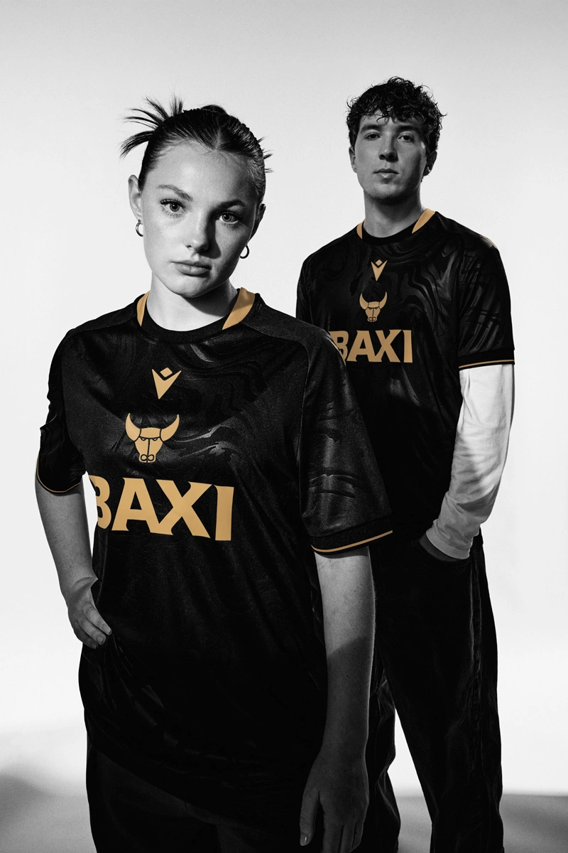 牛津联 2025-26 赛季客场球衣 © 球衫堂 kitstown 牛津联 2025-26 赛季客场球衣 © 球衫堂 kitstown