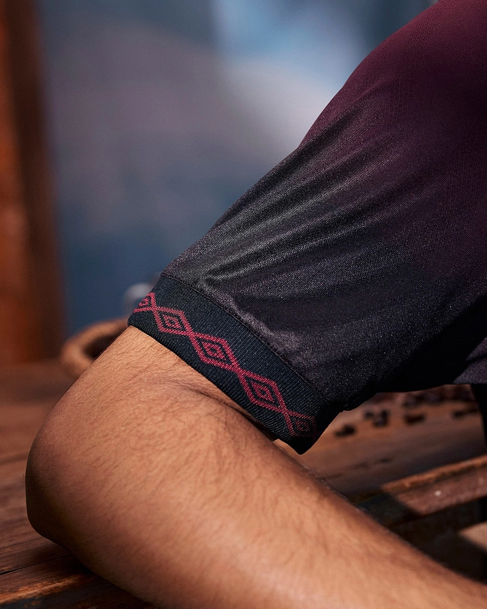 巴拉那人竞技 2025 赛季第二客场球衣 © 球衫堂 kitstown