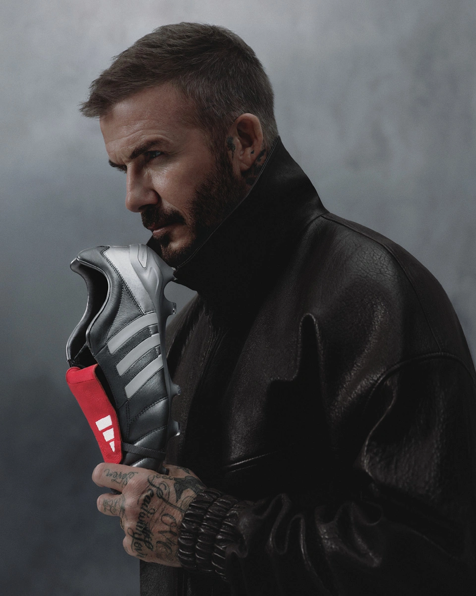 阿迪达斯推出全新 PREDATOR GUNMENTAL MANIA 足球鞋 © 球衫堂 kitstown