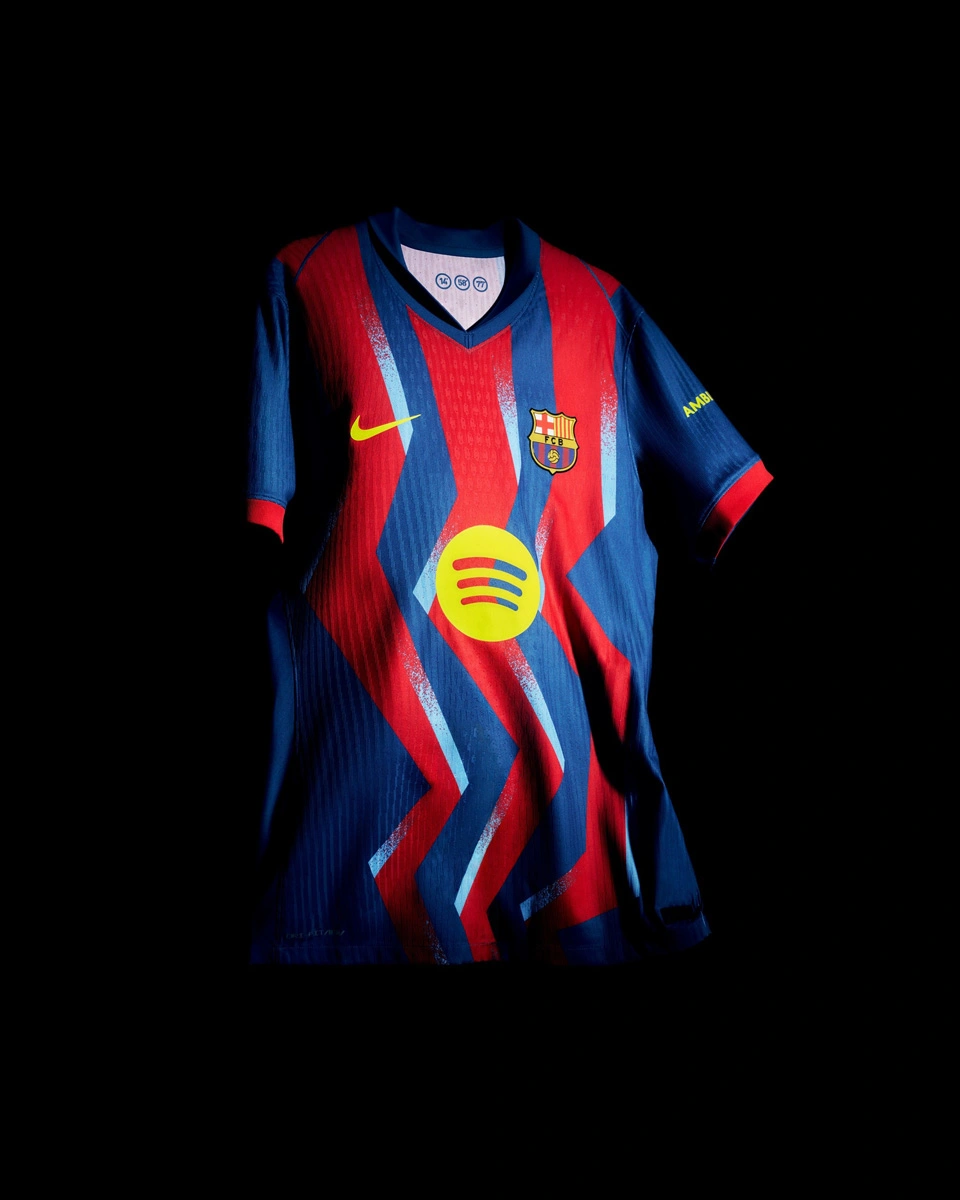 巴塞罗那 2025-26 赛季第四球衣 © 球衫堂 kitstown 巴塞罗那 2025-26 赛季第四球衣 © 球衫堂 kitstown