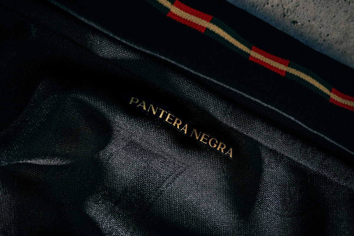 葡萄牙国家队尤西比奥特别版球衣 © 球衫堂 kitstown 葡萄牙国家队尤西比奥特别版球衣 © 球衫堂 kitstown