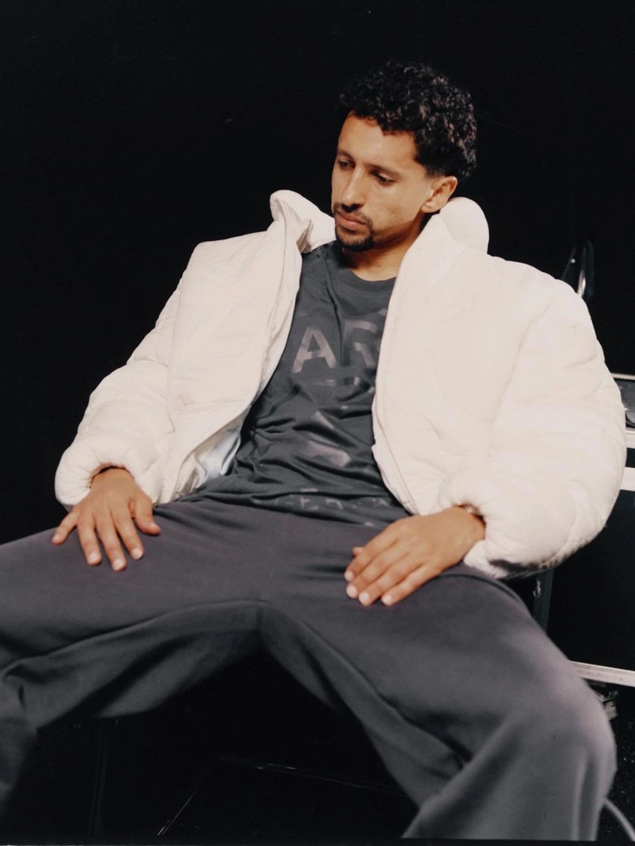 巴黎圣日耳曼 2025-26 赛季第四球衣 © 球衫堂 kitstown