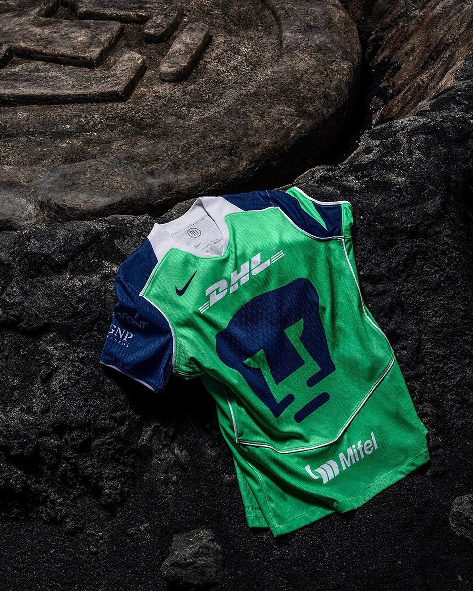 国立自治大学美洲狮 2025-26 赛季第二客场球衣 © 球衫堂 kitstown 国立自治大学美洲狮 2025-26 赛季第二客场球衣 © 球衫堂 kitstown