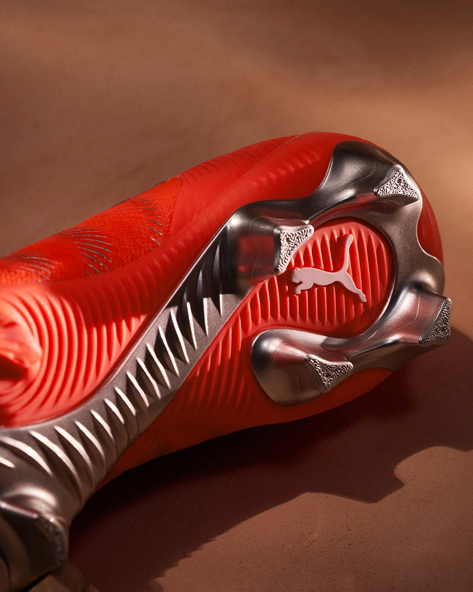 PUMA 发布全新 FUTURE 9 战靴与破限套装 © 球衫堂 kitstown PUMA 发布全新 FUTURE 9 战靴与破限套装 © 球衫堂 kitstown