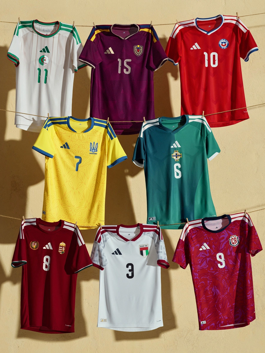 阿迪达斯发布 2026 年世界杯国家队主场球衣 © 球衫堂 kitstown 阿迪达斯发布 2026 年世界杯国家队主场球衣 © 球衫堂 kitstown