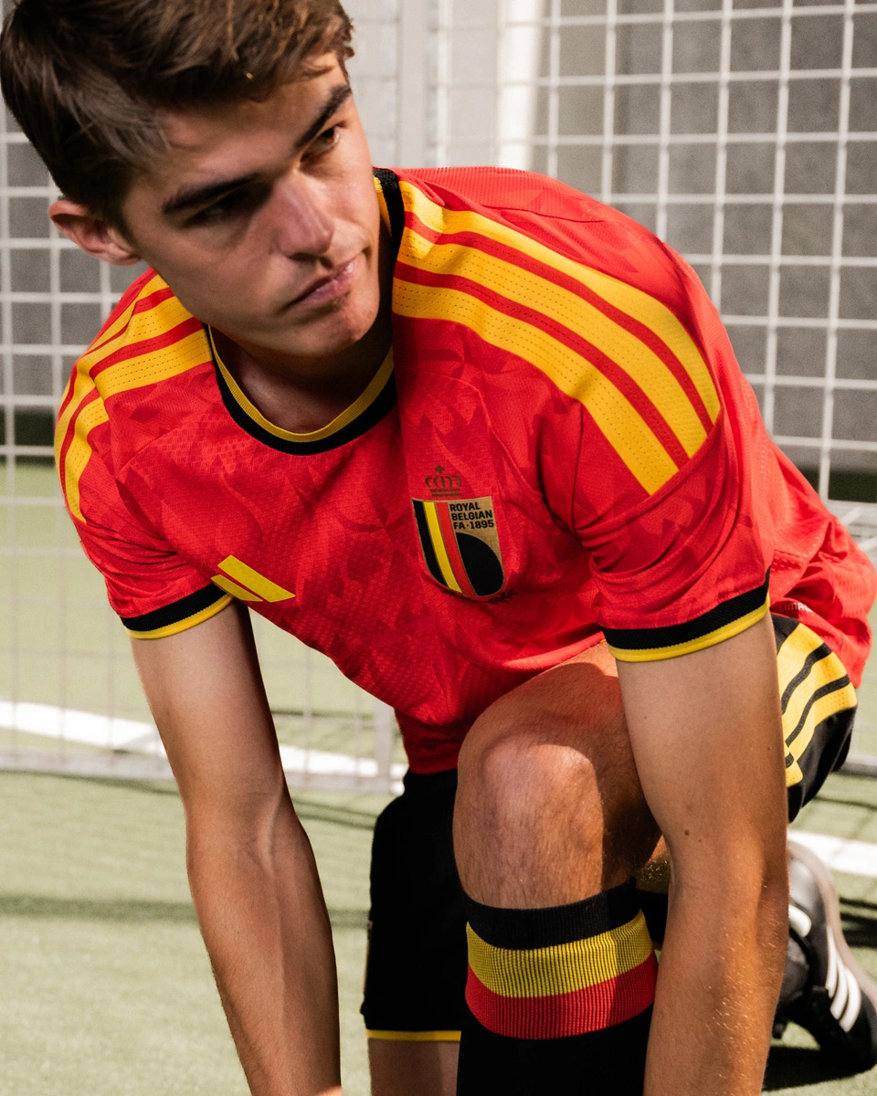 比利时国家队 2026-27 赛季主场球衣 © 球衫堂 kitstown 比利时国家队 2026-27 赛季主场球衣 © 球衫堂 kitstown
