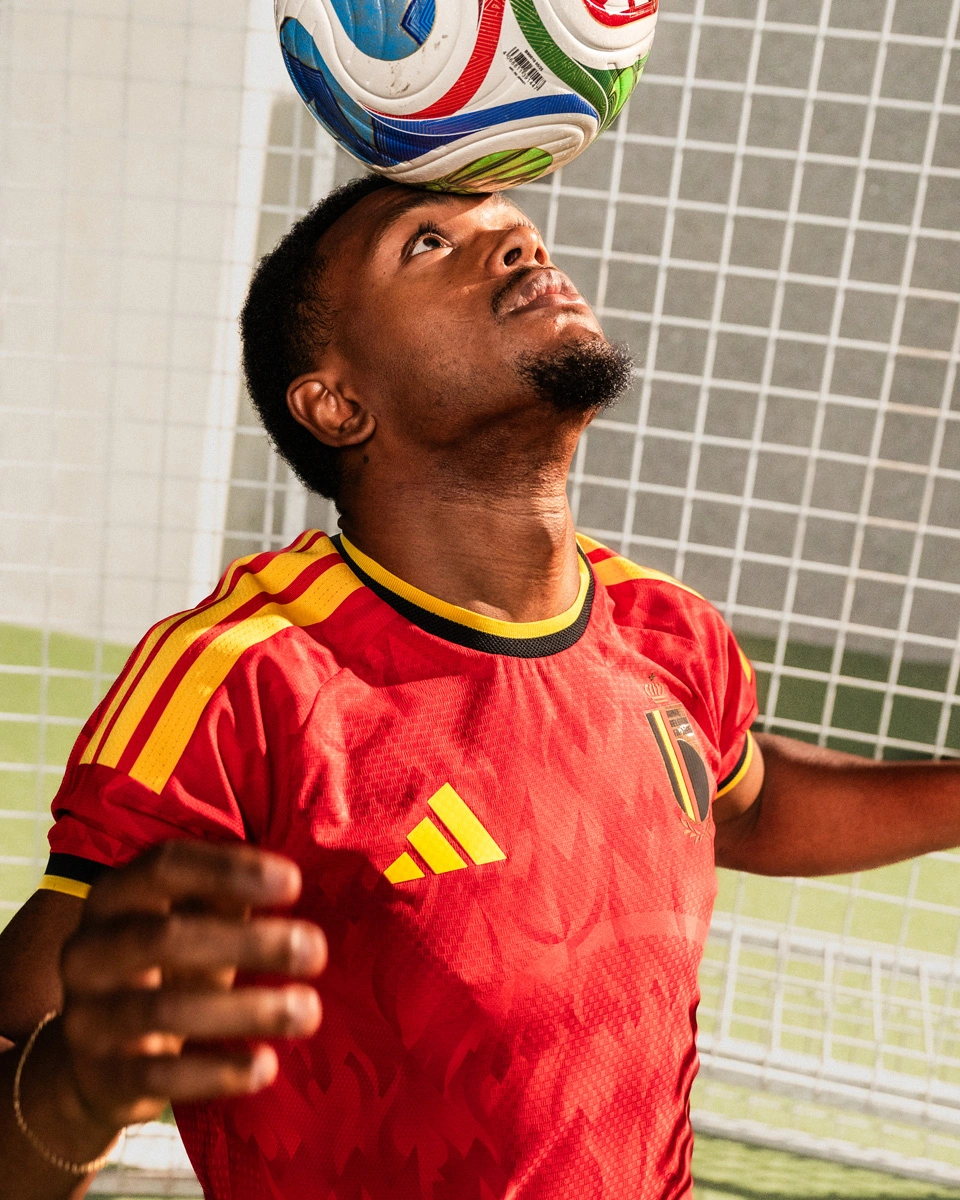 比利时国家队 2026-27 赛季主场球衣 © 球衫堂 kitstown 比利时国家队 2026-27 赛季主场球衣 © 球衫堂 kitstown