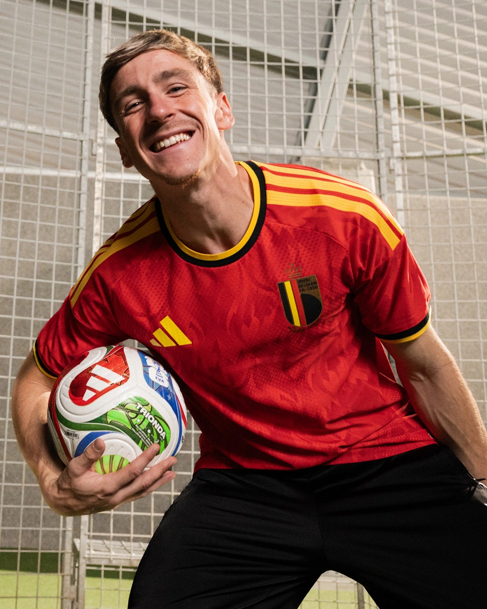 比利时国家队 2026-27 赛季主场球衣 © 球衫堂 kitstown 比利时国家队 2026-27 赛季主场球衣 © 球衫堂 kitstown