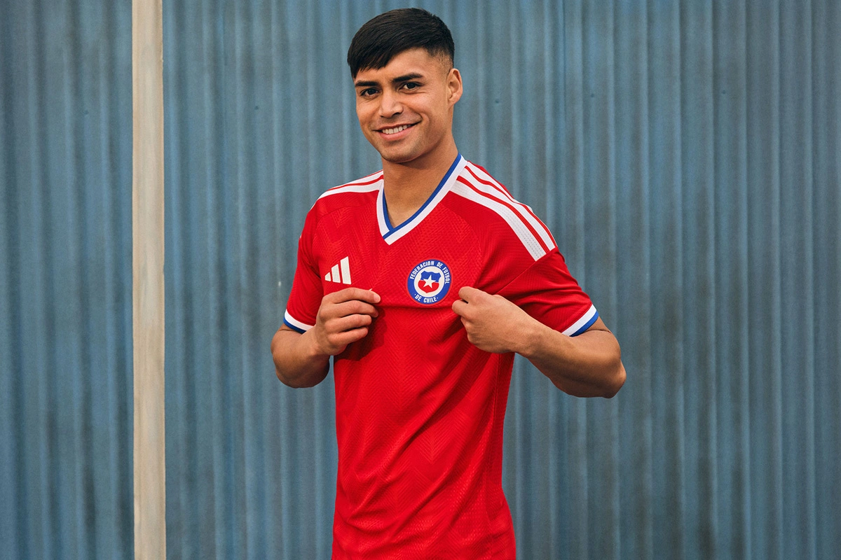 智利国家队 2026-27 赛季主场球衣 © 球衫堂 kitstown