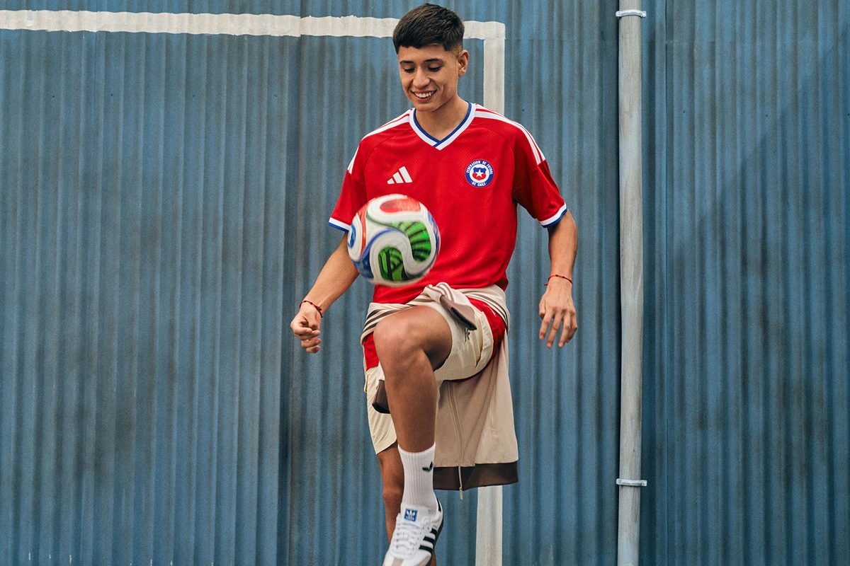 智利国家队 2026-27 赛季主场球衣 © 球衫堂 kitstown