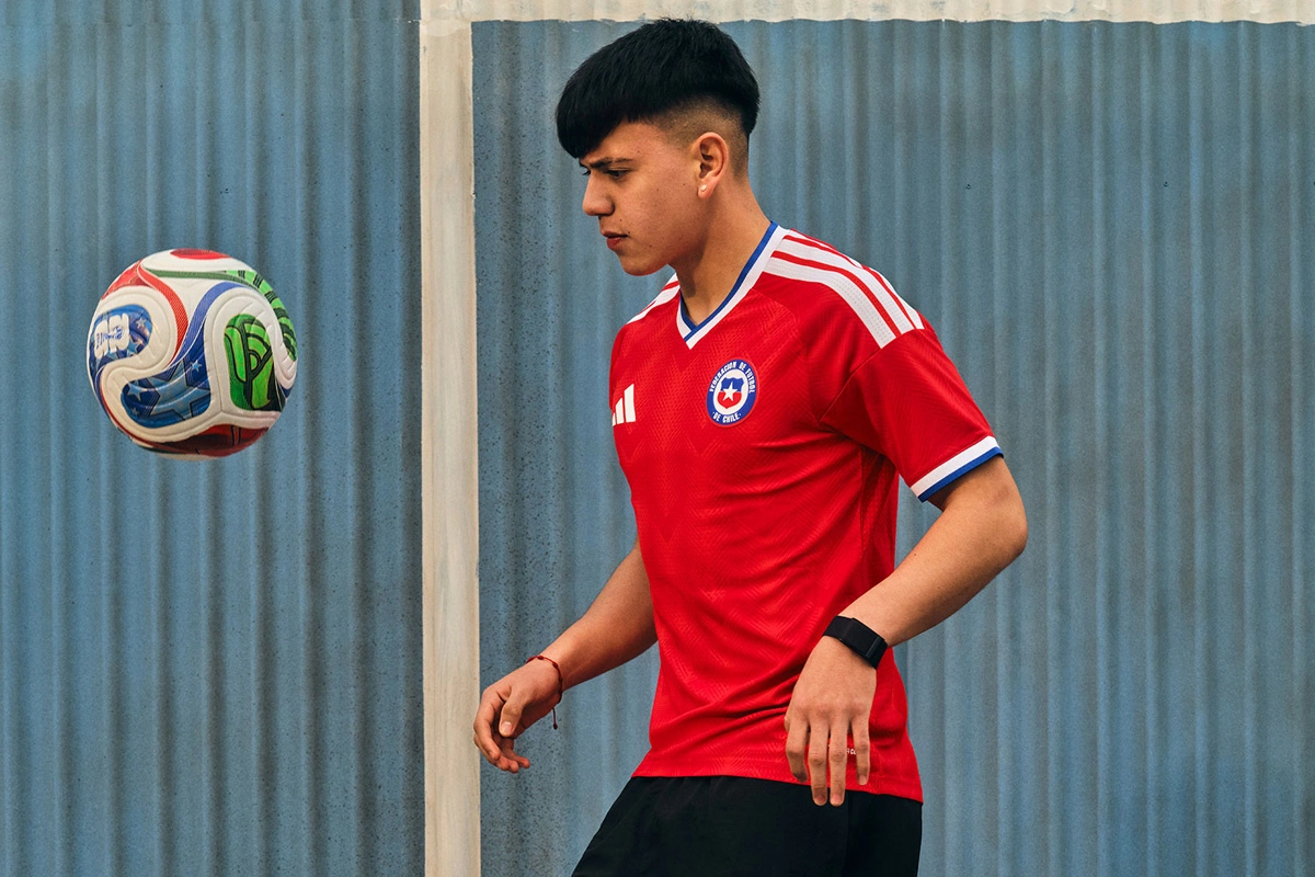 智利国家队 2026-27 赛季主场球衣 © 球衫堂 kitstown