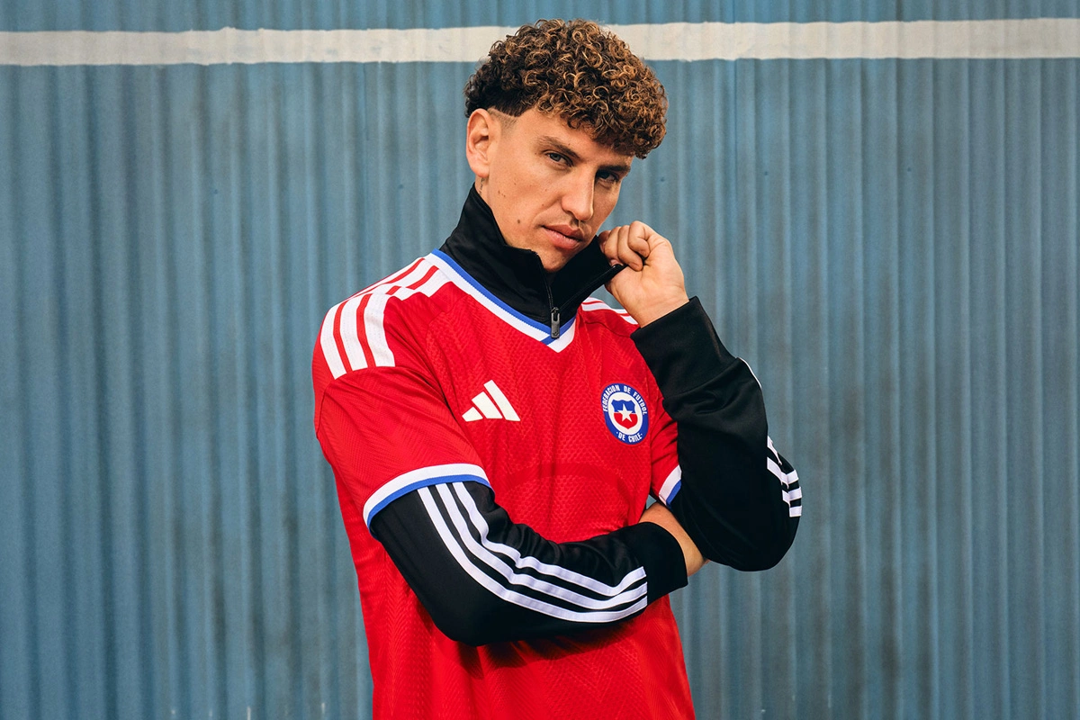 智利国家队 2026-27 赛季主场球衣 © 球衫堂 kitstown