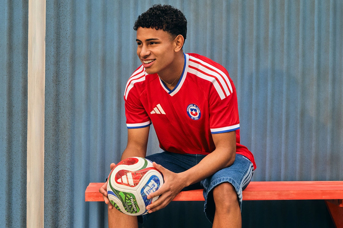 智利国家队 2026-27 赛季主场球衣 © 球衫堂 kitstown