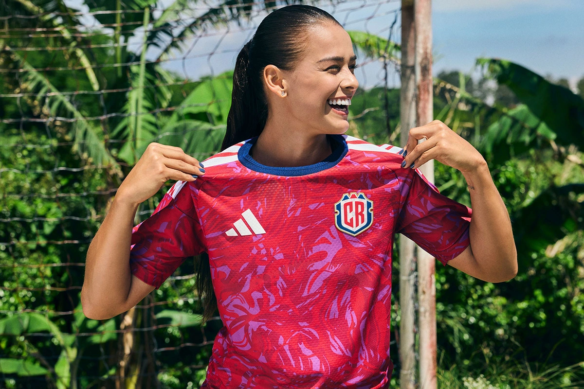 哥斯达黎加国家队 2026-27 赛季主场球衣 © 球衫堂 kitstown 哥斯达黎加国家队 2026-27 赛季主场球衣 © 球衫堂 kitstown