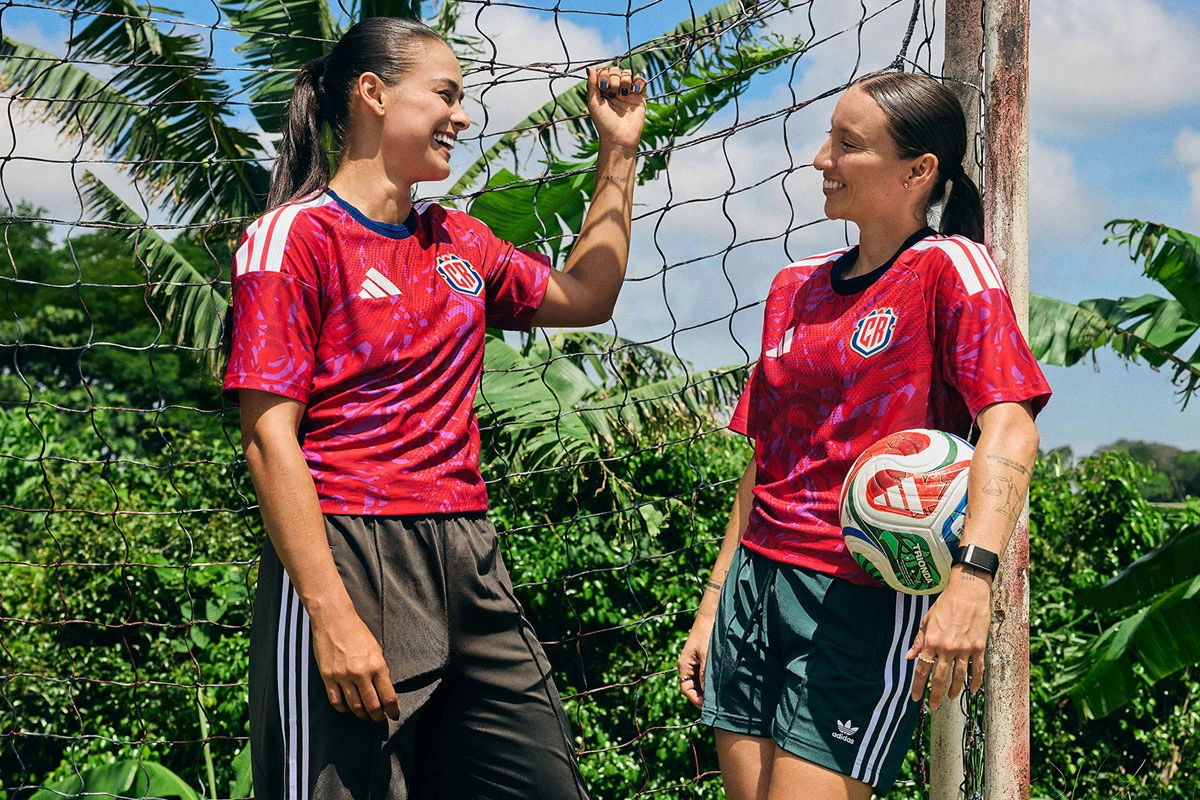 哥斯达黎加国家队 2026-27 赛季主场球衣 © 球衫堂 kitstown 哥斯达黎加国家队 2026-27 赛季主场球衣 © 球衫堂 kitstown