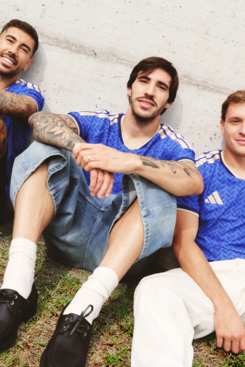 意大利国家队 2026-27 赛季主场球衣 © 球衫堂 kitstown 意大利国家队 2026-27 赛季主场球衣 © 球衫堂 kitstown