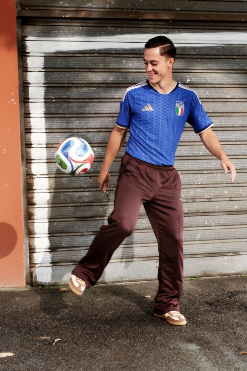 意大利国家队 2026-27 赛季主场球衣 © 球衫堂 kitstown 意大利国家队 2026-27 赛季主场球衣 © 球衫堂 kitstown