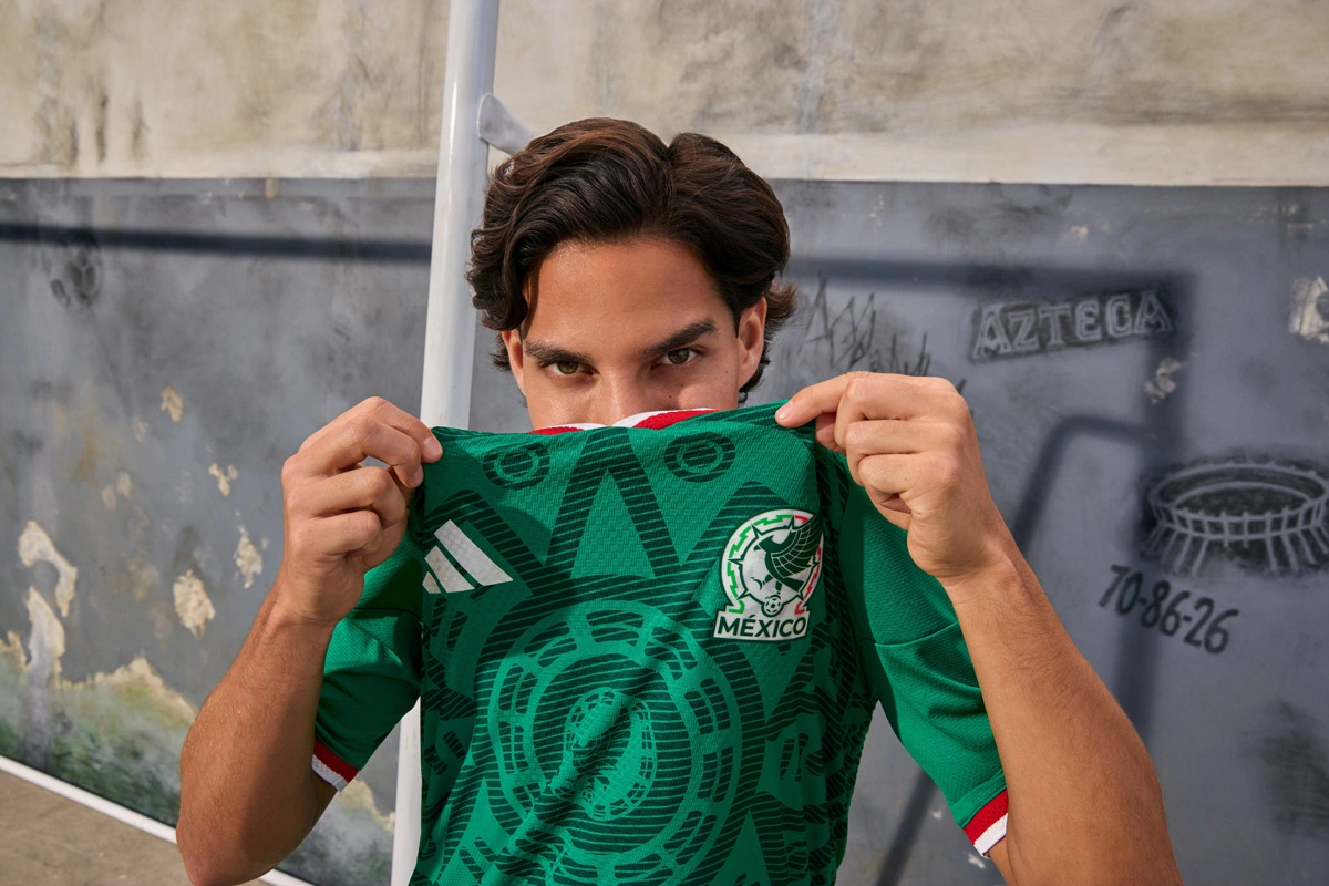 墨西哥国家队 2026 世界杯主场球衣 © 球衫堂 kitstown