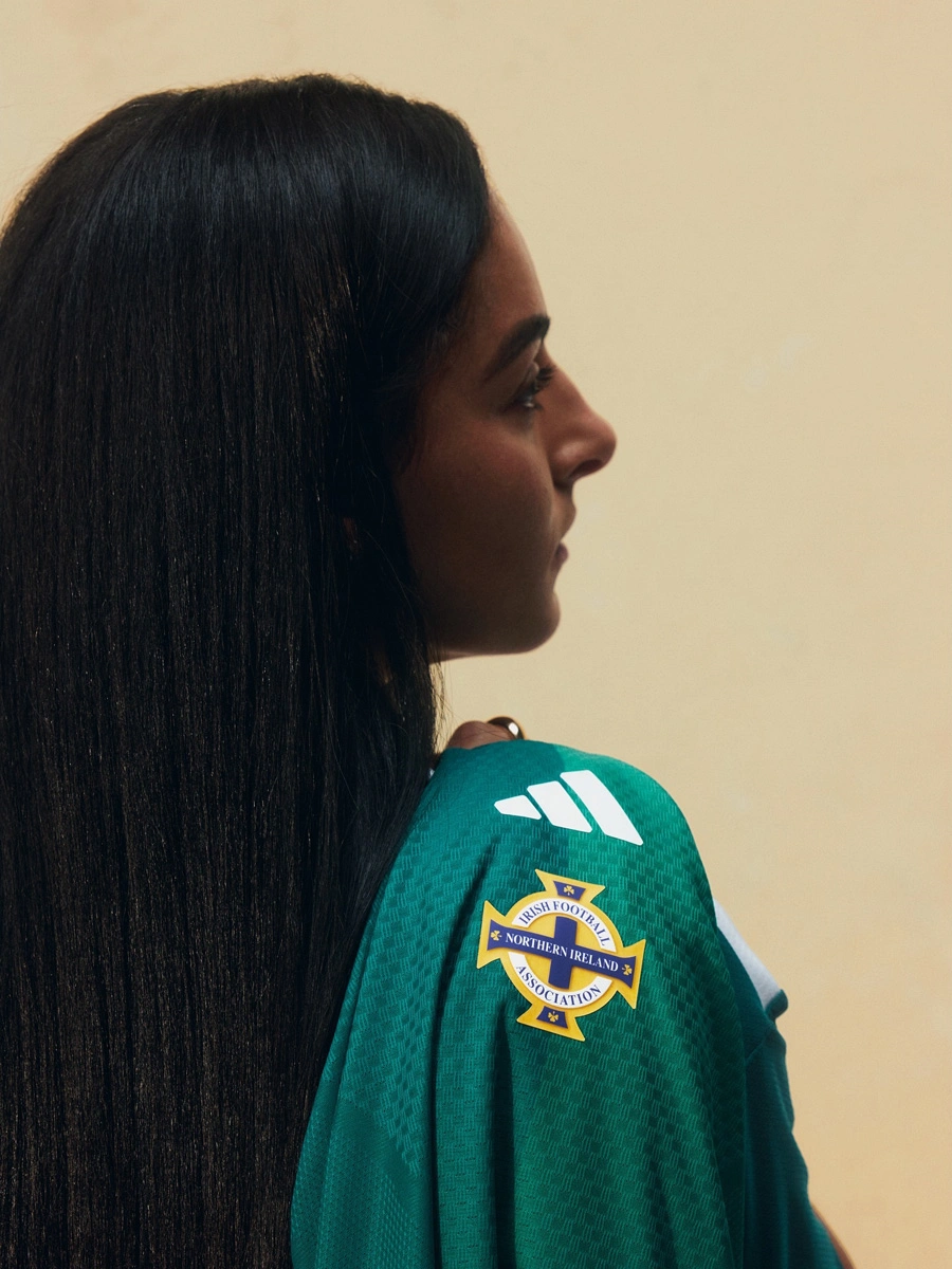 北爱尔兰代表队 2026-27 赛季主场球衣 © 球衫堂 kitstown 北爱尔兰代表队 2026-27 赛季主场球衣 © 球衫堂 kitstown