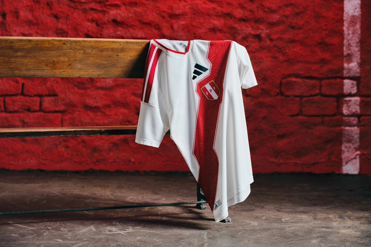 秘鲁国家队 2026-27 赛季主场球衣 © 球衫堂 kitstown