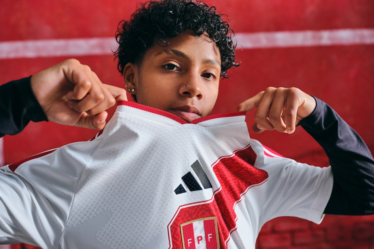 秘鲁国家队 2026-27 赛季主场球衣 © 球衫堂 kitstown