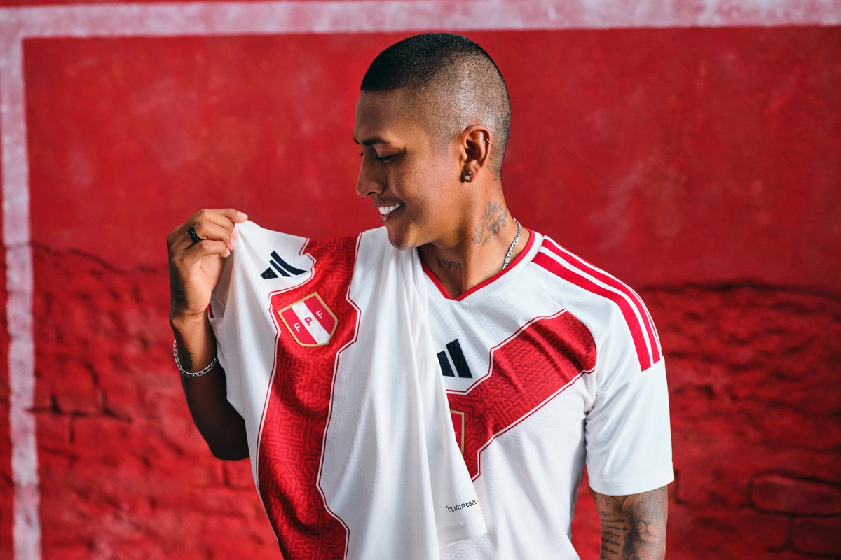 秘鲁国家队 2026-27 赛季主场球衣 © 球衫堂 kitstown