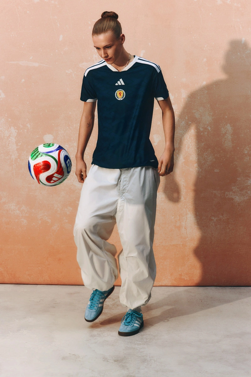 苏格兰代表队 2026-27 赛季主场球衣 © 球衫堂 kitstown 苏格兰代表队 2026-27 赛季主场球衣 © 球衫堂 kitstown