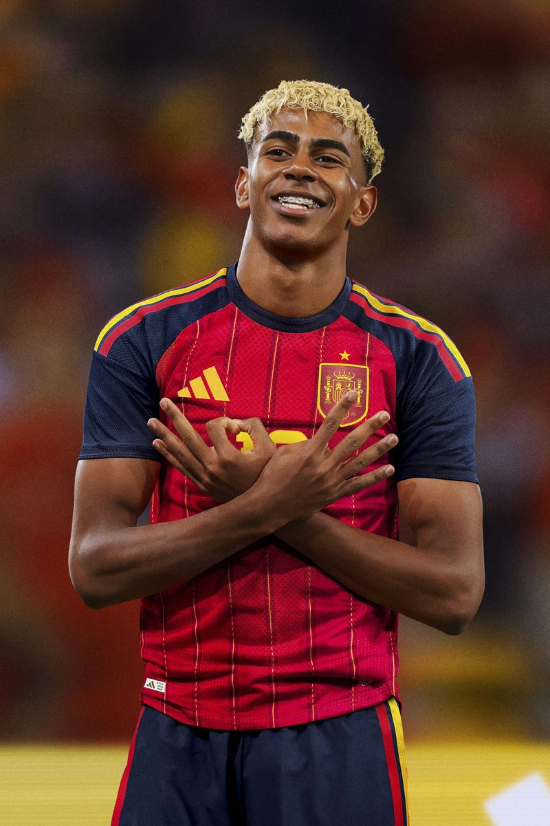 西班牙国家队 2026-27 赛季主场球衣 © 球衫堂 kitstown 西班牙国家队 2026-27 赛季主场球衣 © 球衫堂 kitstown