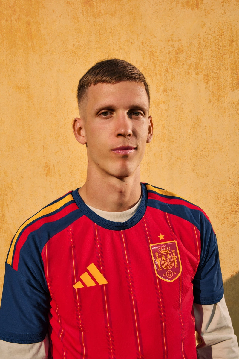 西班牙国家队 2026-27 赛季主场球衣 © 球衫堂 kitstown 西班牙国家队 2026-27 赛季主场球衣 © 球衫堂 kitstown